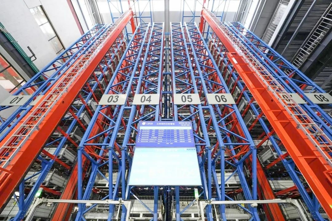 彙通(tōng)公司立體(tǐ)庫建設